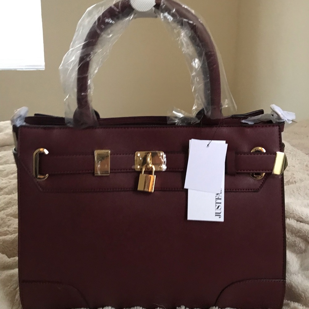 Shoulder bag